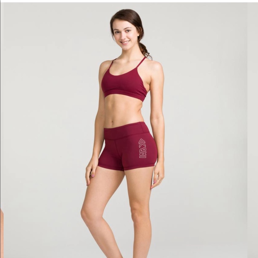 IAB NO-RIDE SHORTS WINDSOR WINE